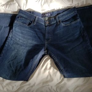 Hollister Slim Straight Jean's 36x32